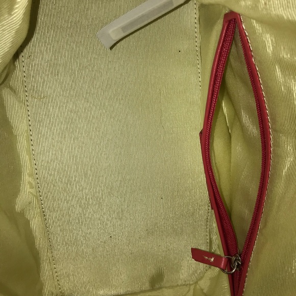 Ann Taylor Straw Purse With Pink Details - Picture 6 of 6